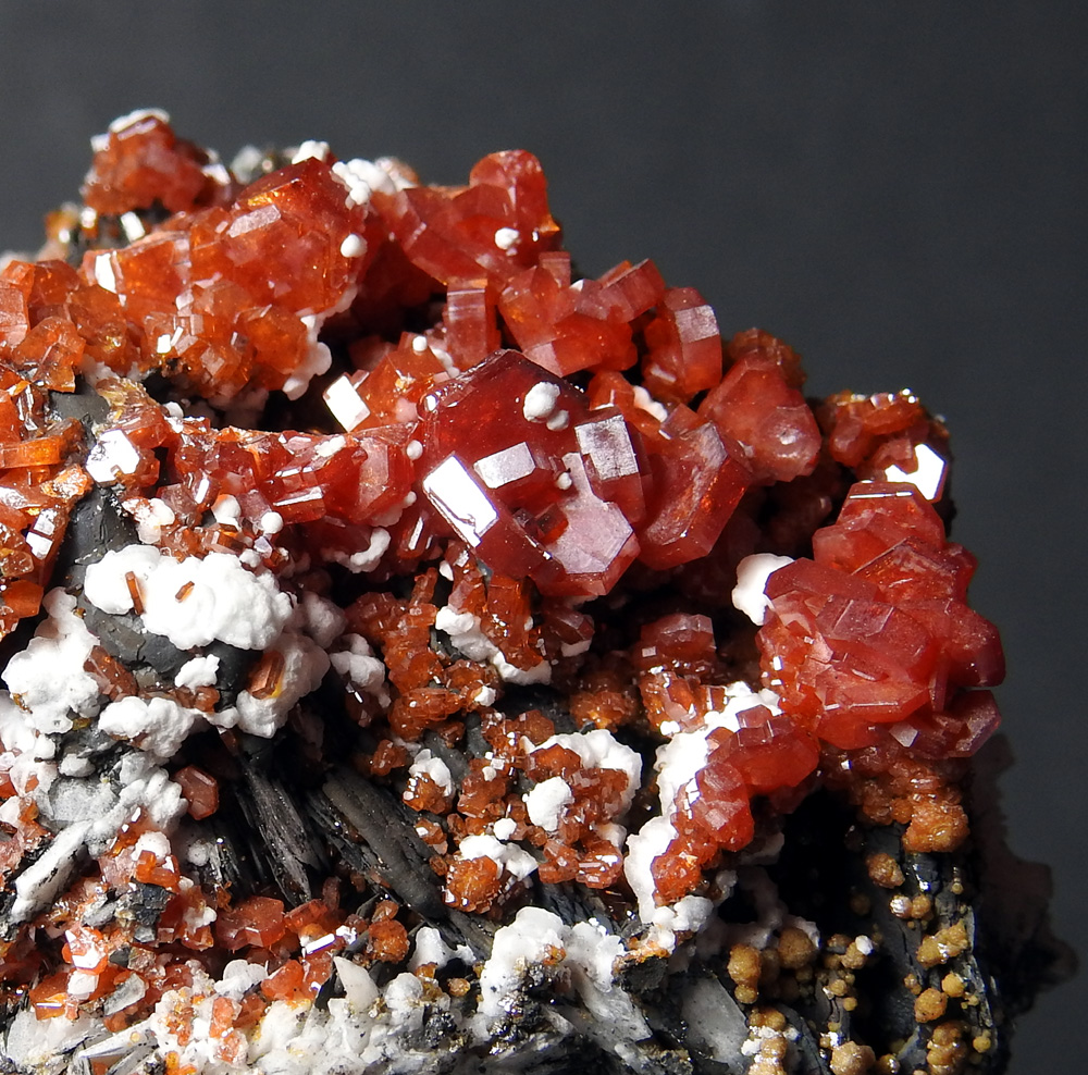 Vanadinite & Aragonite