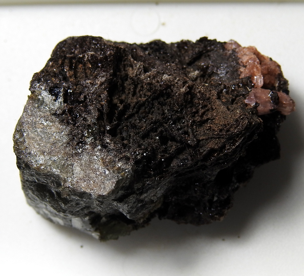 Correianevesite & Hureaulite