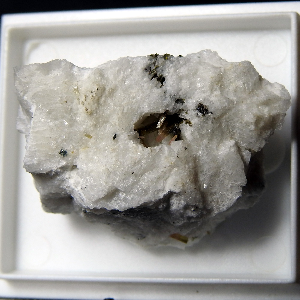 Clinozoisite