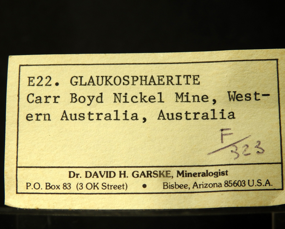 Glaukosphaerite