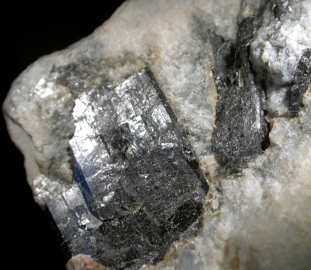 Columbite-(Fe)