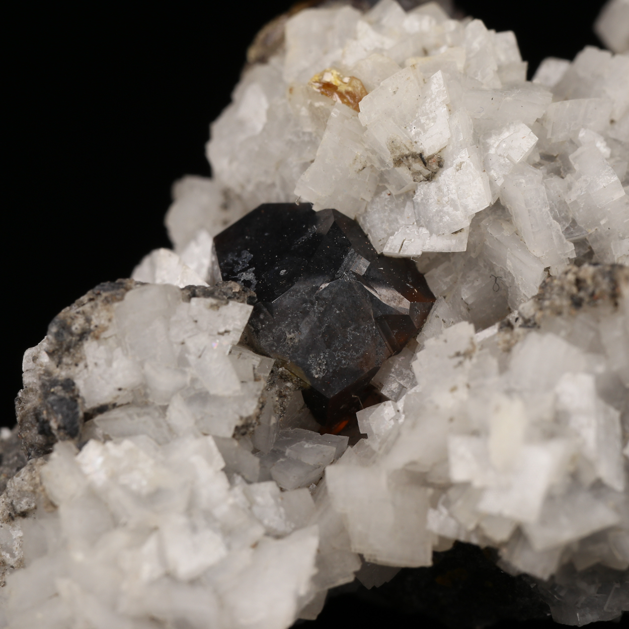 Sphalerite On Dolomite