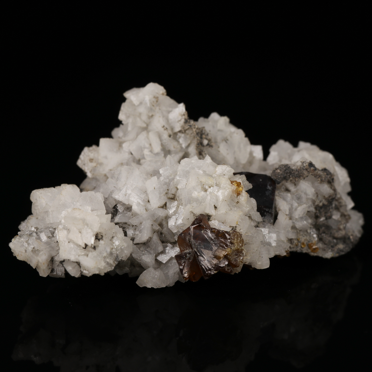 Sphalerite On Dolomite