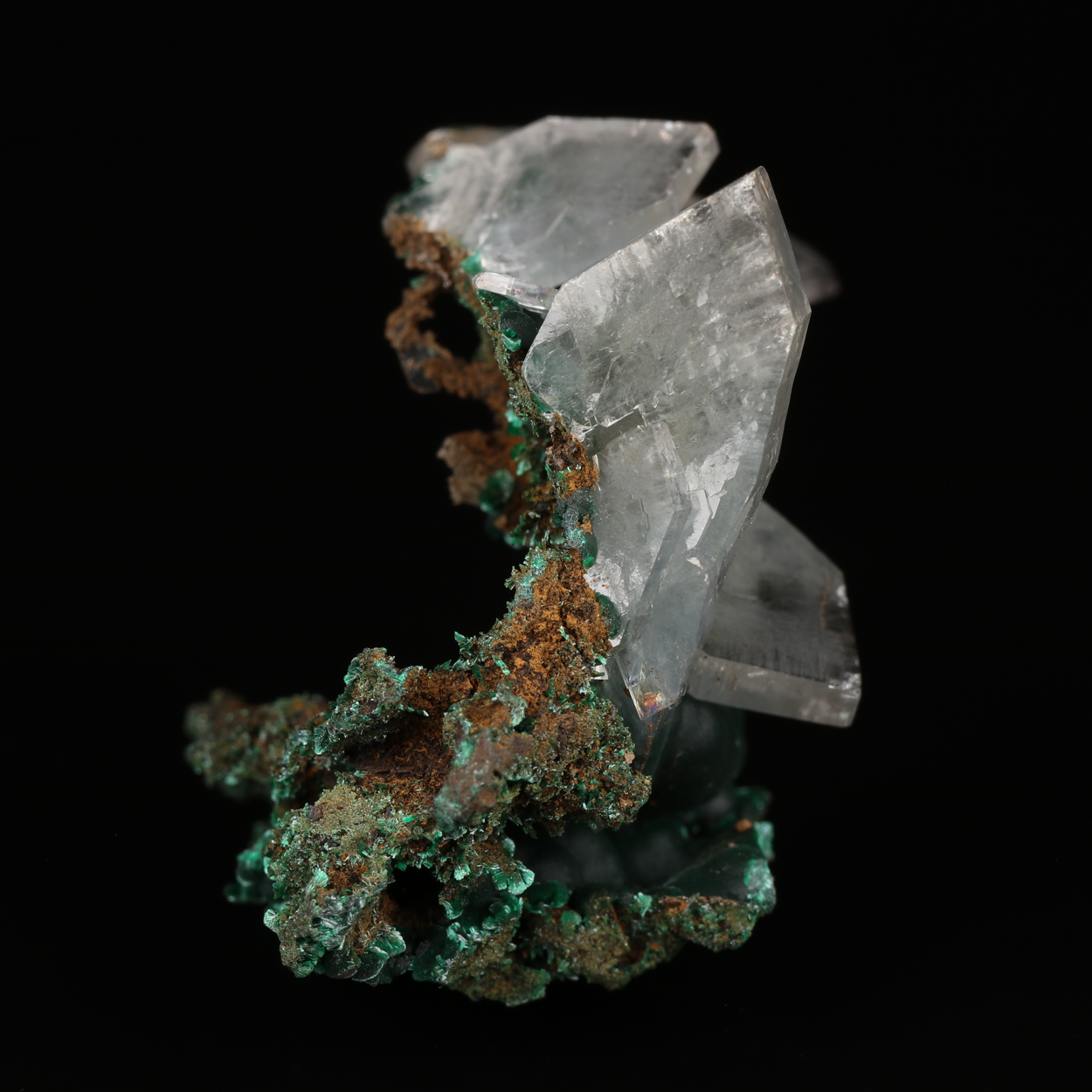 Baryte On Malachite