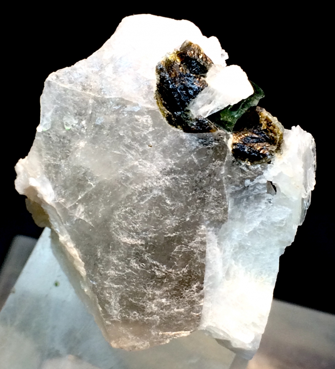 Elbaite With Quartz & Cleavelandite