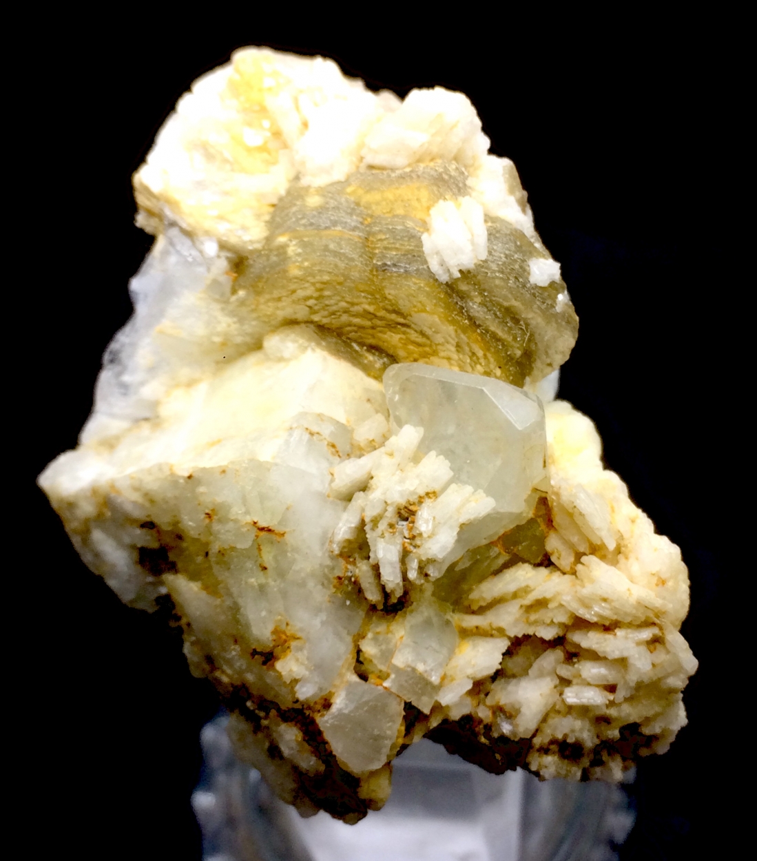 Topaz Muscovite & Cleavelandite