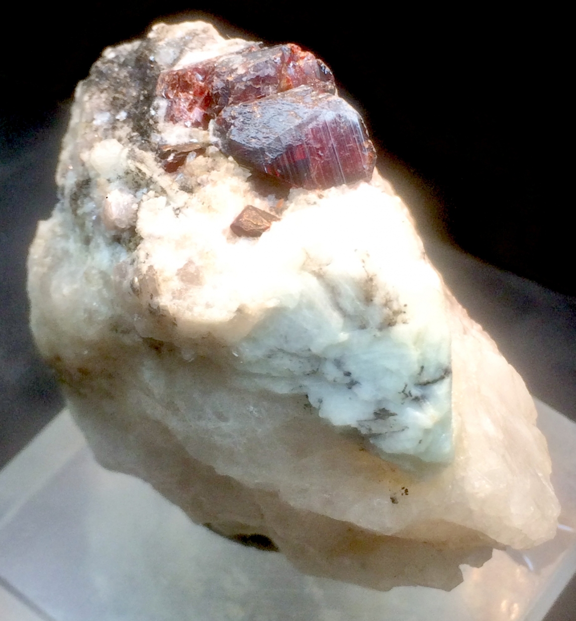 Tantalite-(Mn)