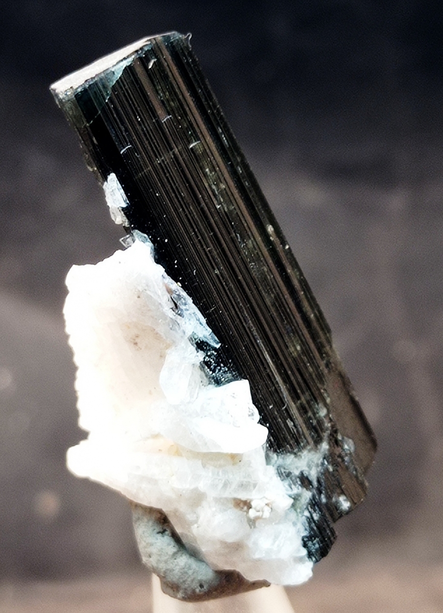 Tourmaline With Cleavelandite