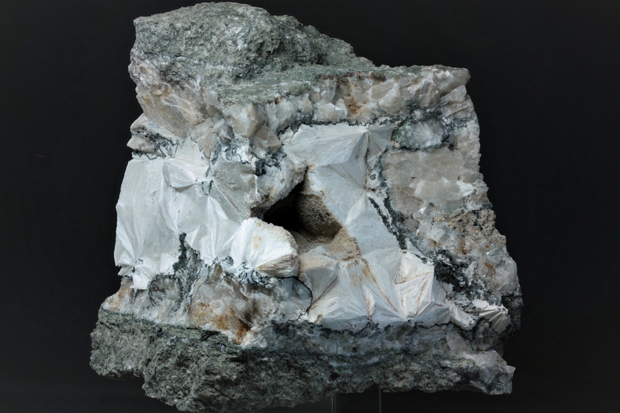 Pectolite