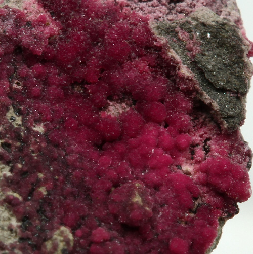 Erythrite