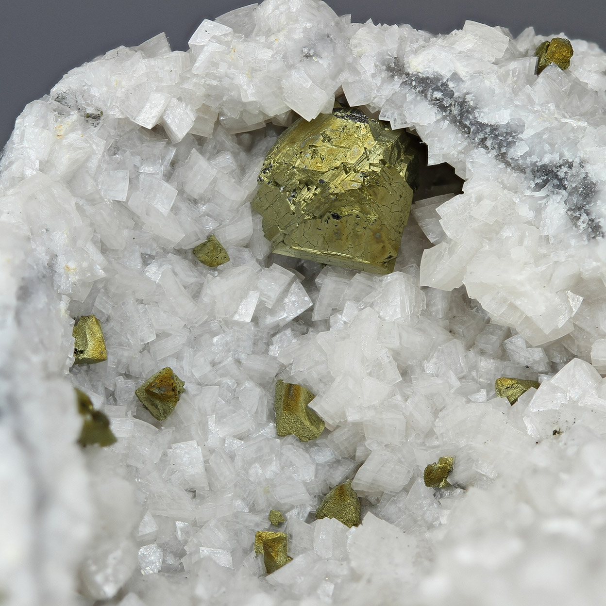 Sphalerite & Chalcopyrite