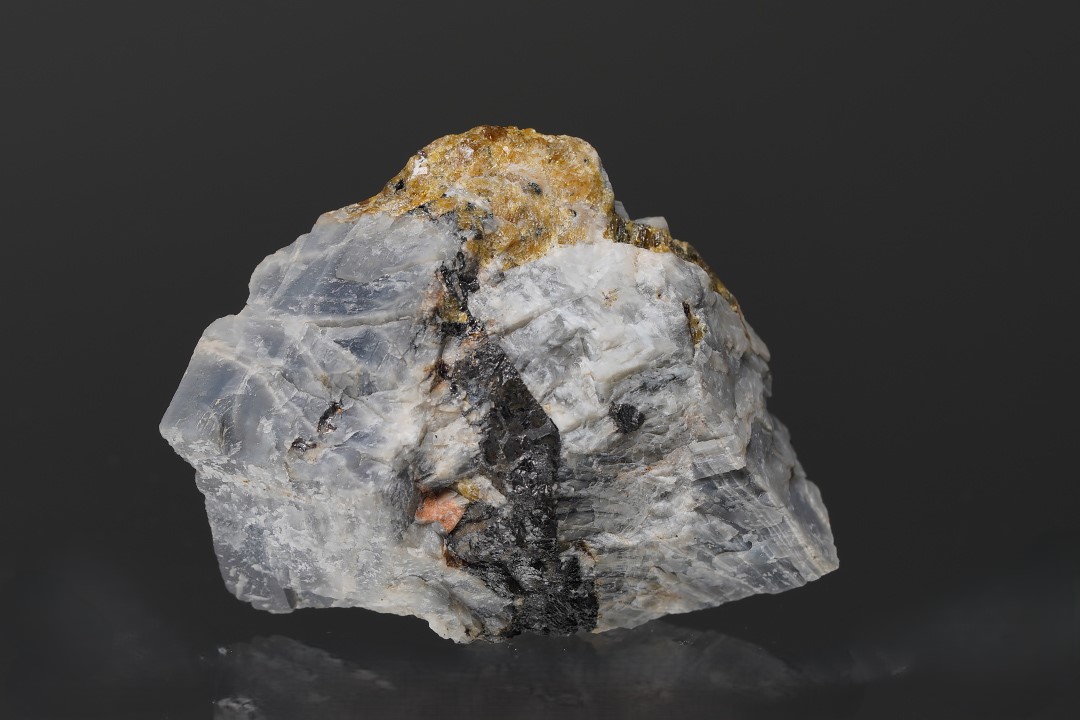 Wöhlerite