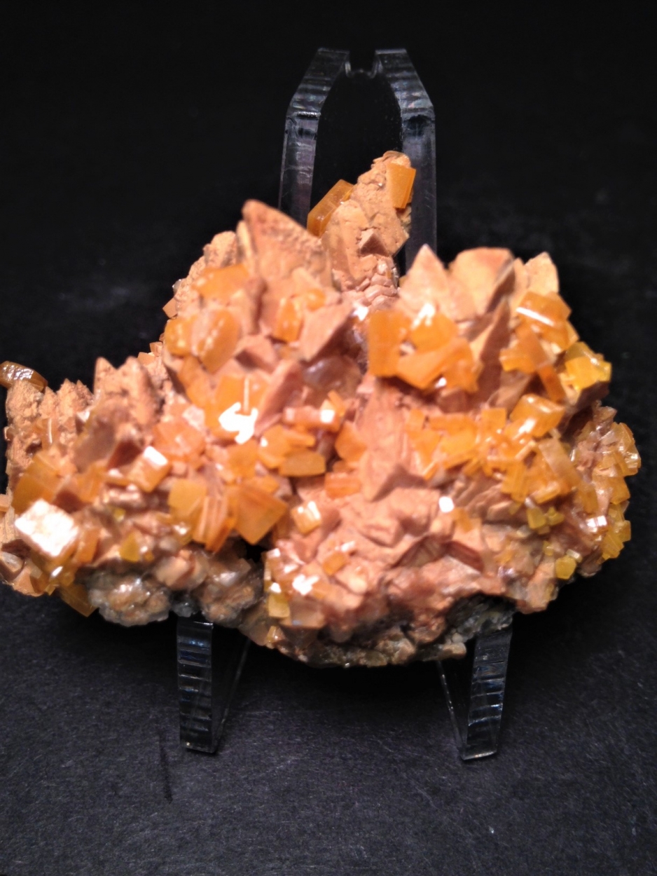 Wulfenite