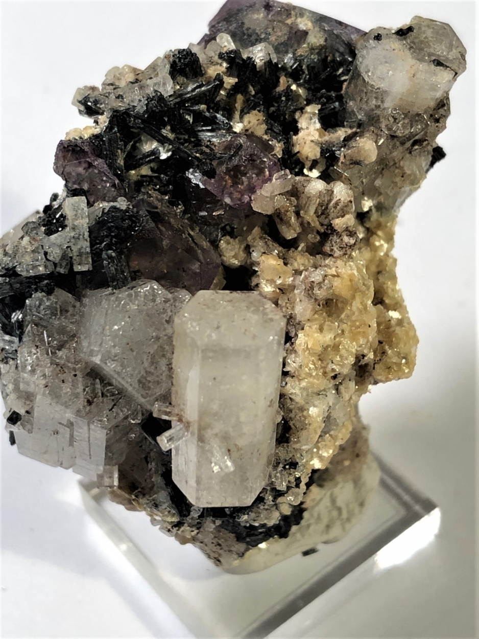 Beryl Var Goshenite With Tourmaline Muscovite & Fluorite