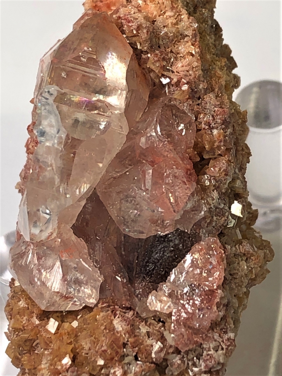 Cerussite With Smithsonite & Mimetite