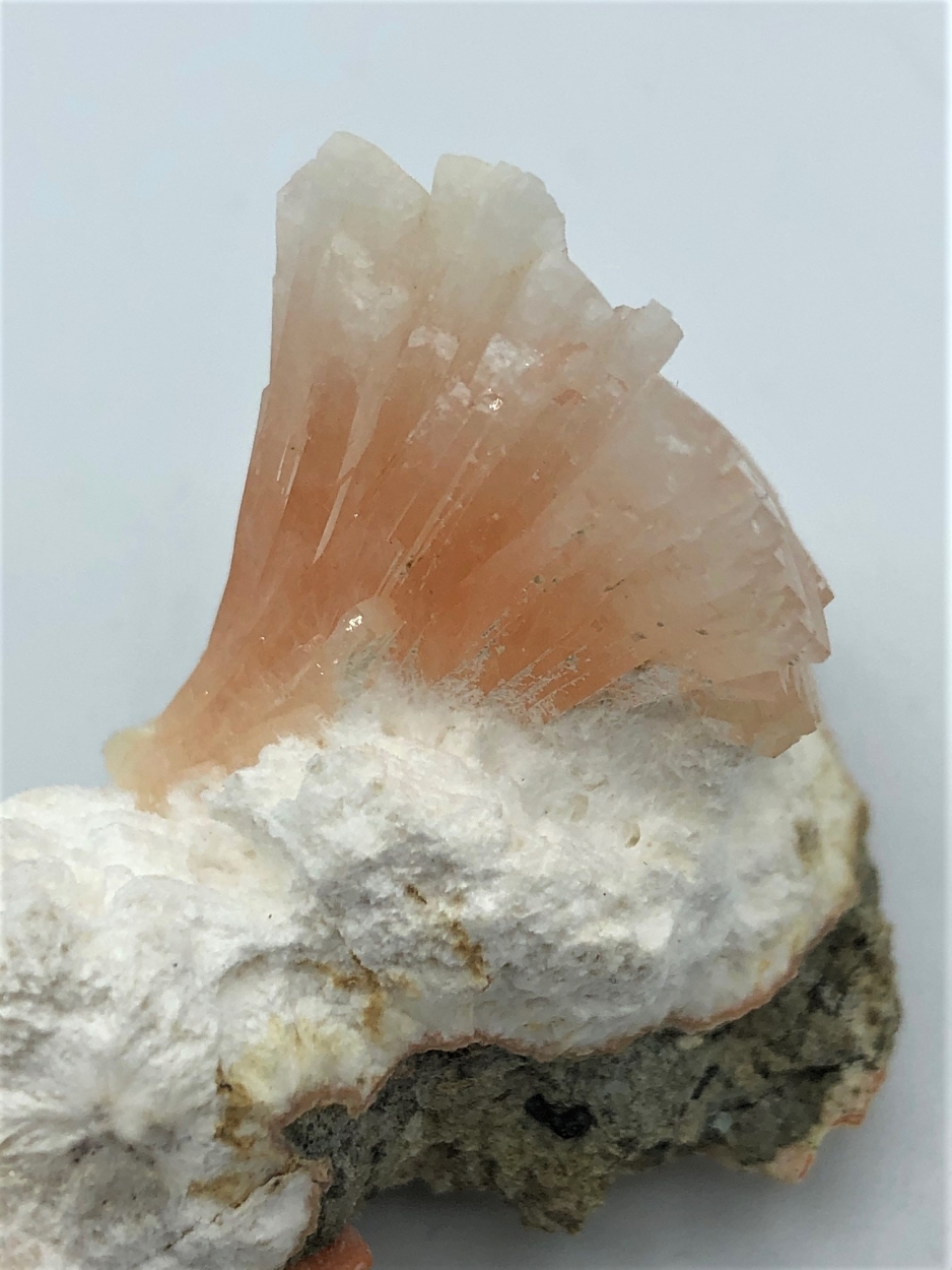 Heulandite With Mordenite