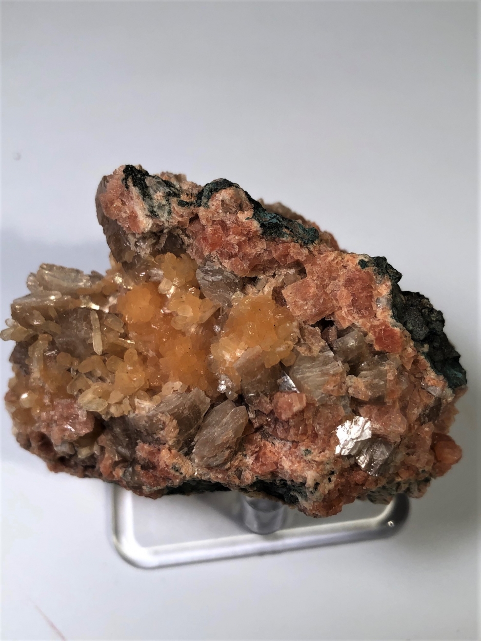 Stilbite With Chabazite & Heulandite