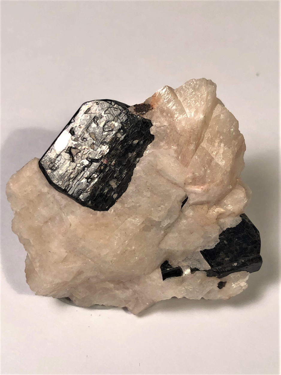 Fluoro-richterite