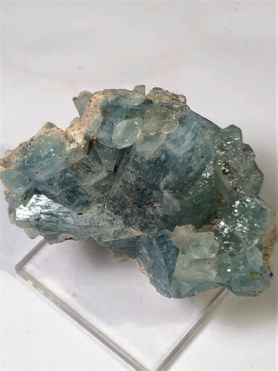 Beryl Var Aquamarine With Schorl