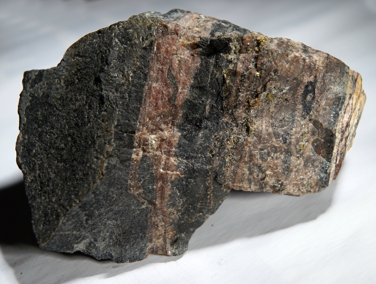 Uraninite Var Pitchblende