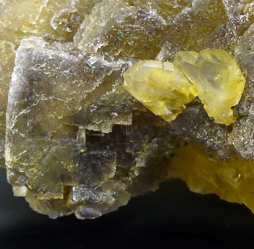 Baryte On Fluorite