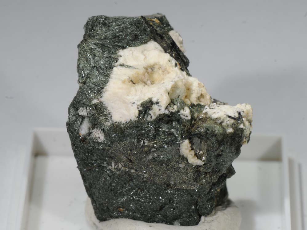 Kostylevite & Andrianovite