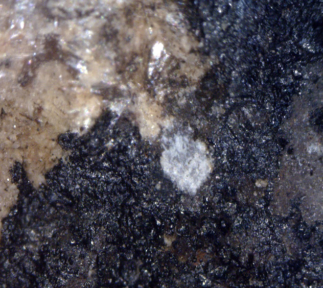 Castellaroite & Sterlinghillite