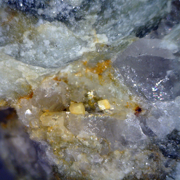 Goyazite & Apatite