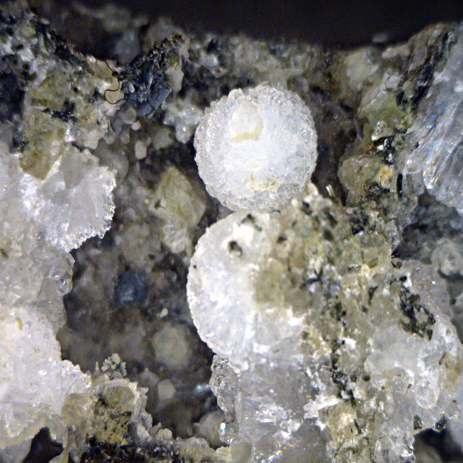 Chabazite-K & Phillipsite-K & Nepheline & Apatite