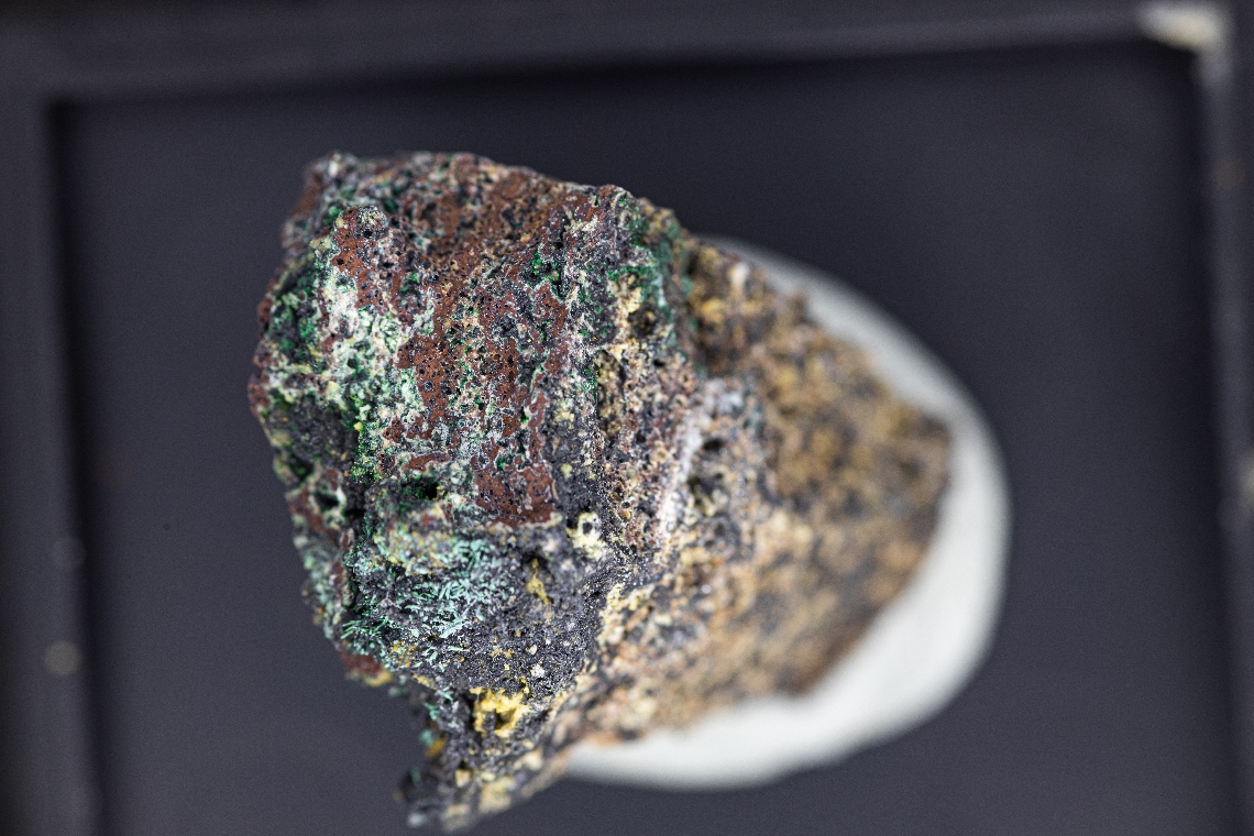 Mcbirneyite & Lammerite