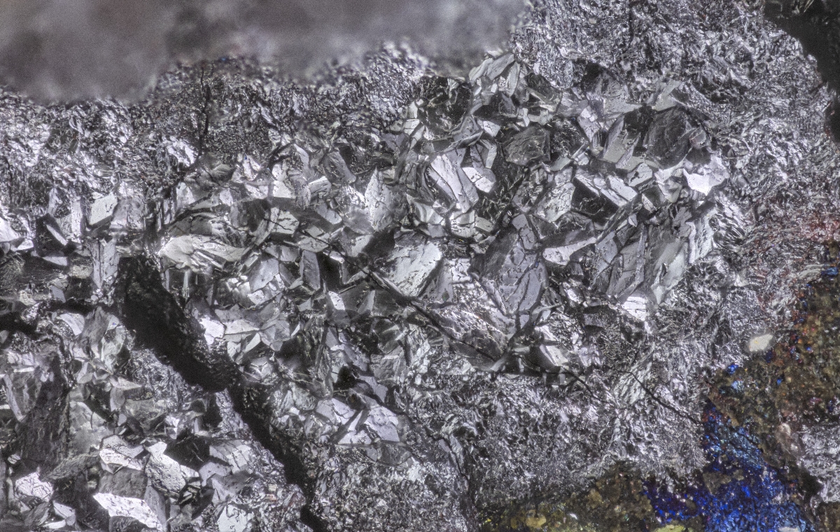 Tvalchrelidzeite & Metacinnabar
