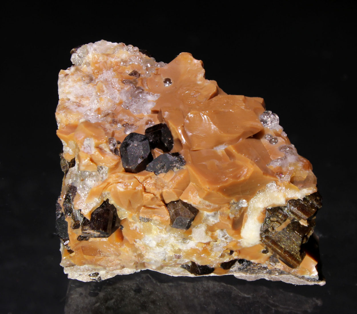 Fluor-buergerite