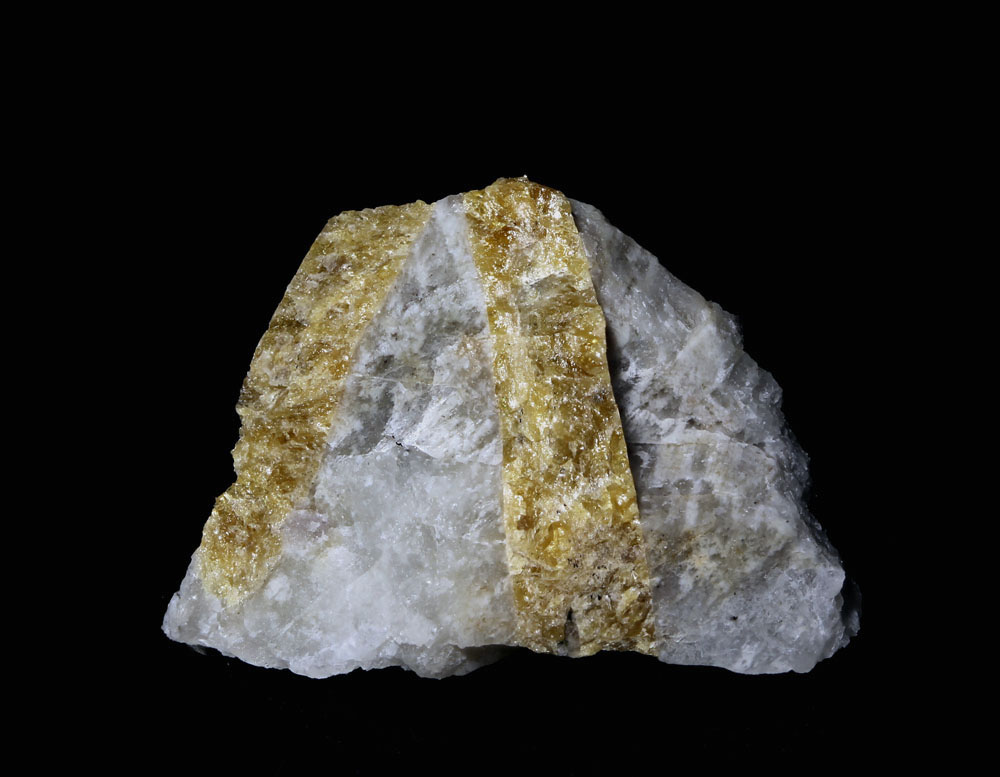 Wöhlerite