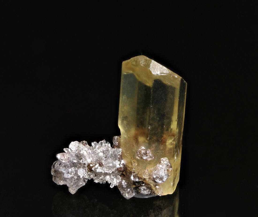 Fluorapatite