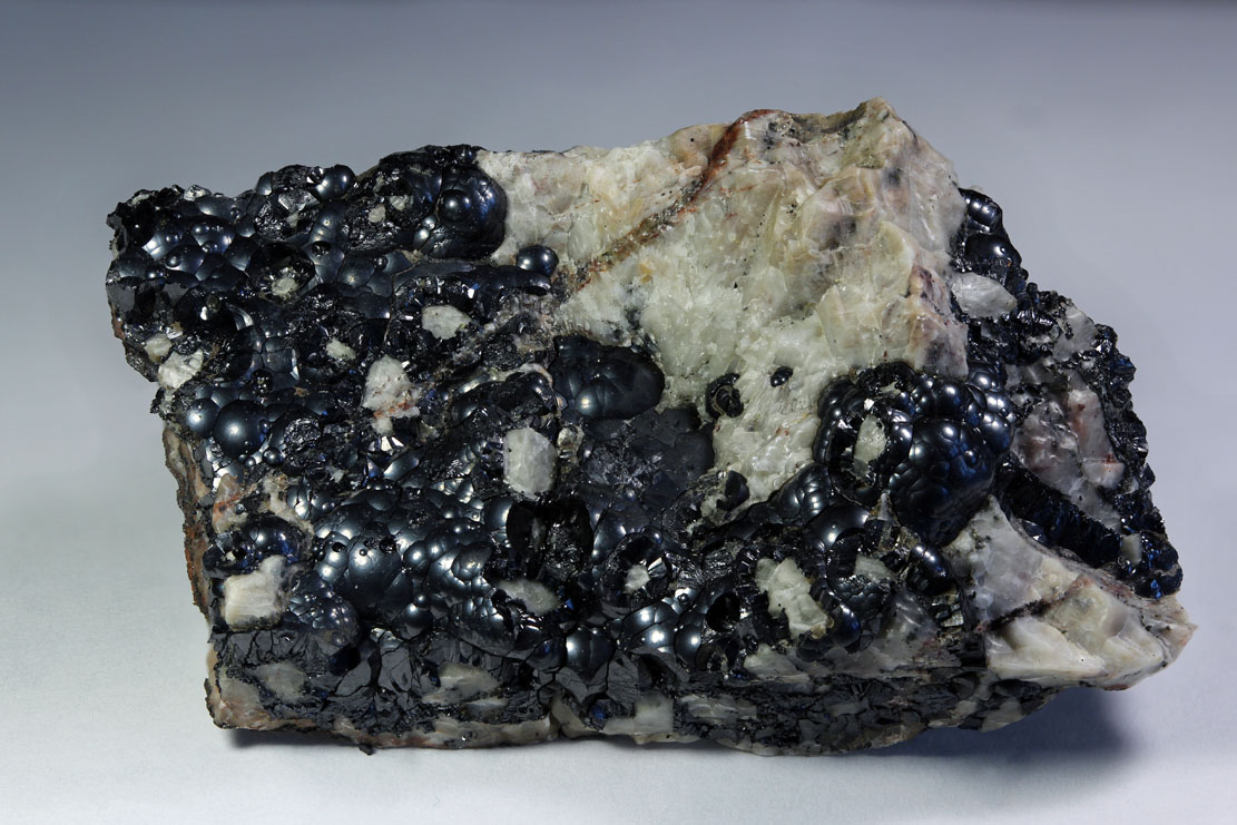 Uraninite Var Pitchblende