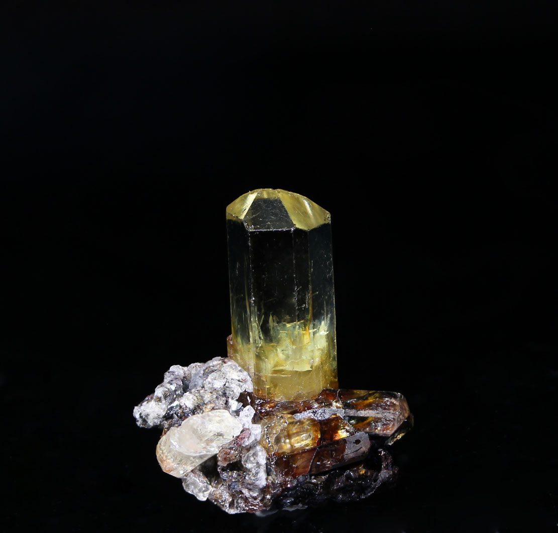 Fluorapatite