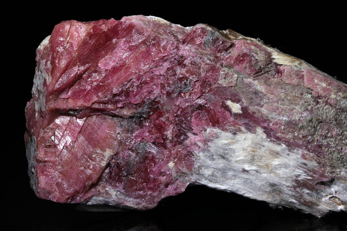 Cummingtonite & Rhodonite