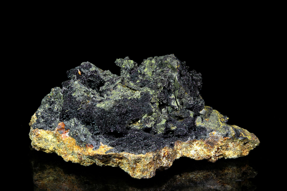 Vauquelinite