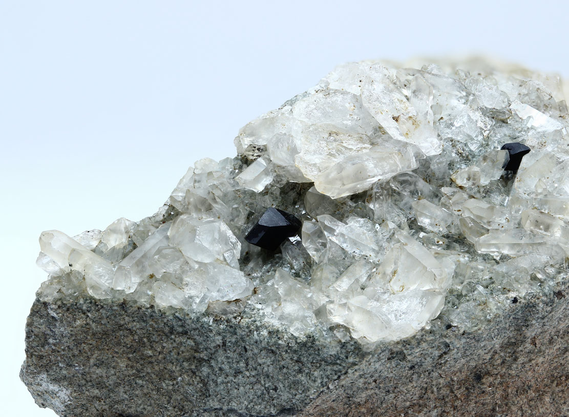 Babingtonite