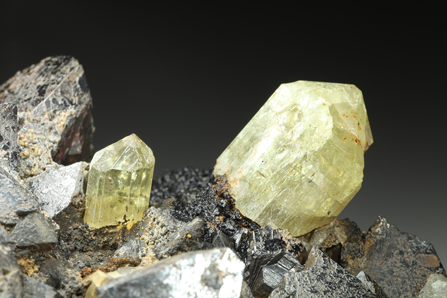 Apatite & Magnetite