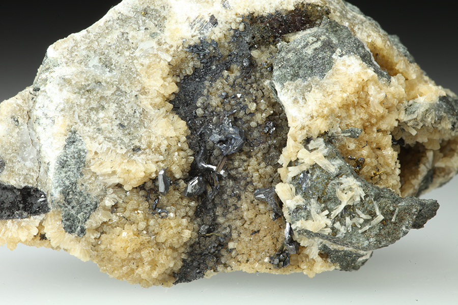 Arsenopolybasite