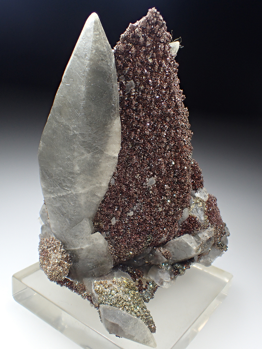 Calcite & Chalcopyrite