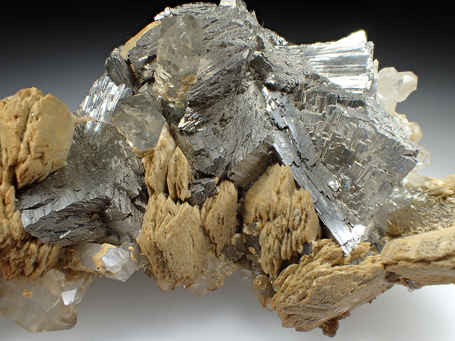 Arsenopyrite Siderite & Quartz