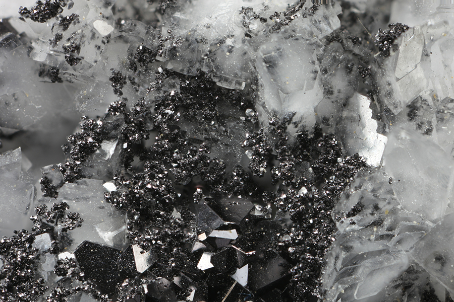 Magnetite & Dolomite