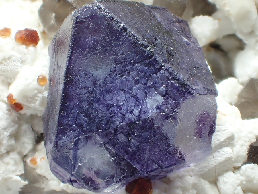 Fluorite Spessartine & Quartz