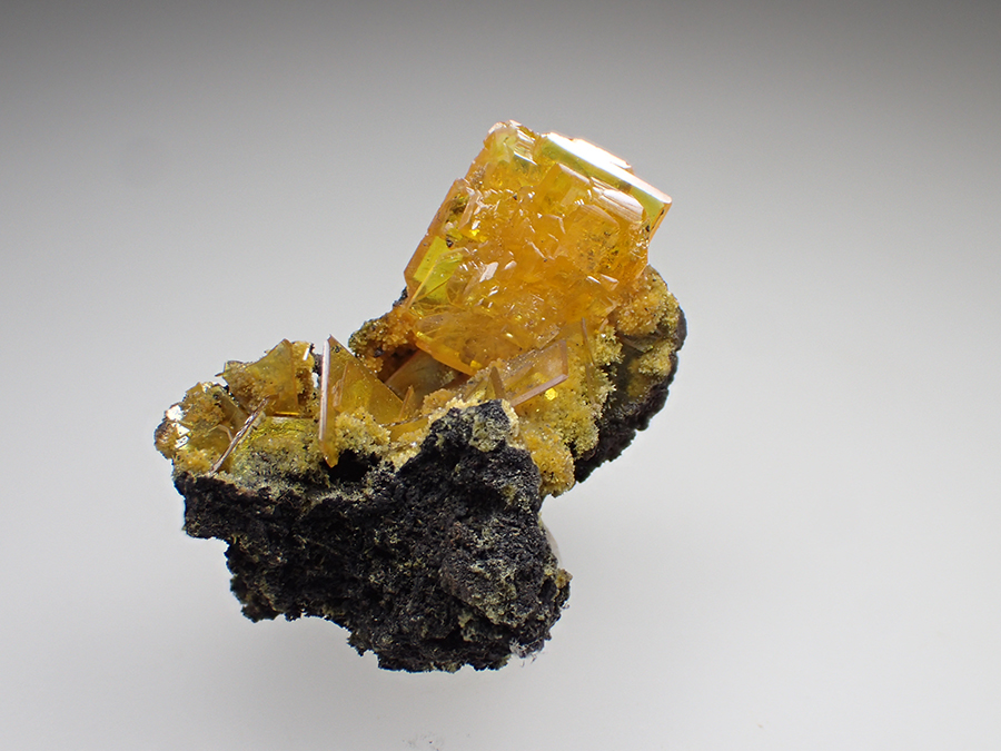 Wulfenite