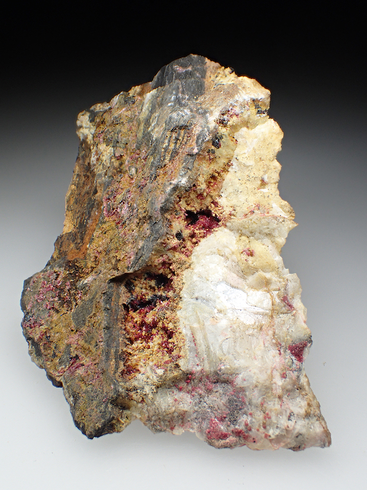 Erythrite