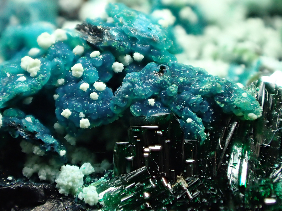 Atacamite Olivenite Halloysite & Chrysocolla