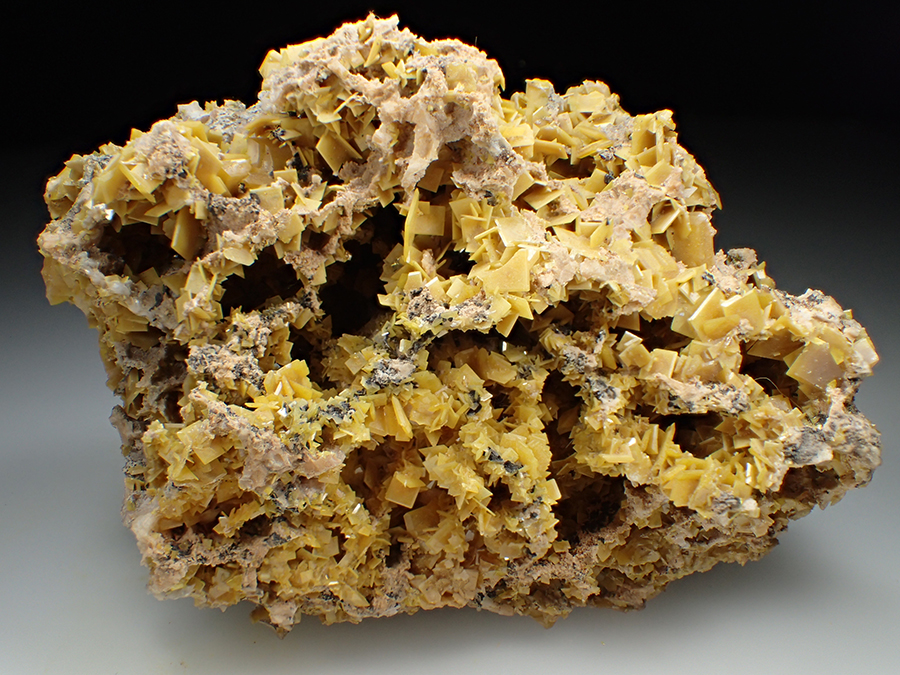 Wulfenite