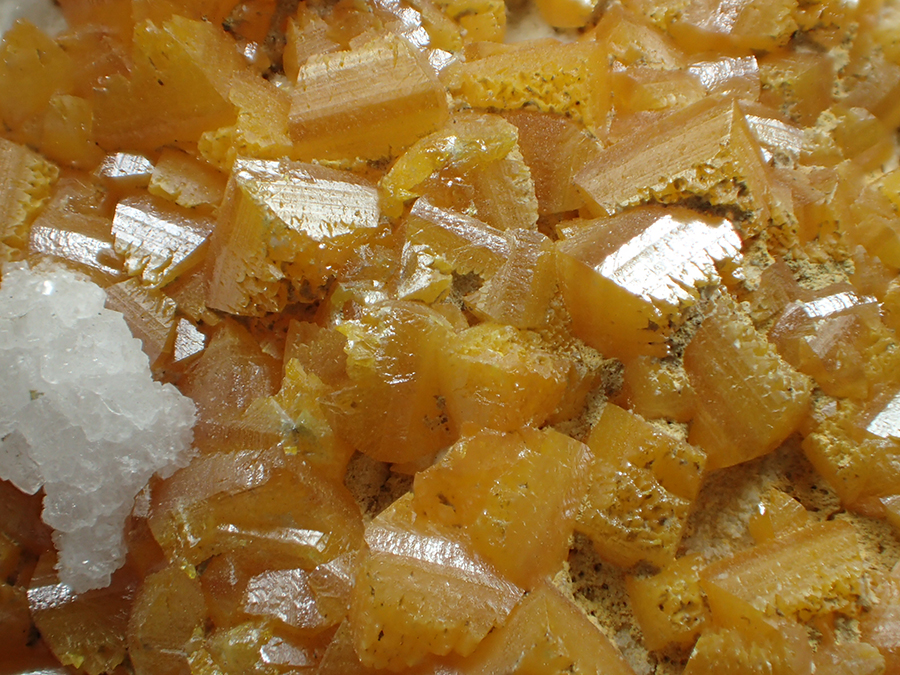 Wulfenite